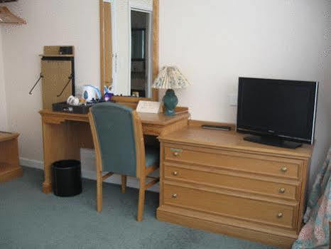 Hazelwood House Bed & Breakfast Bridgend  Eksteriør bilde